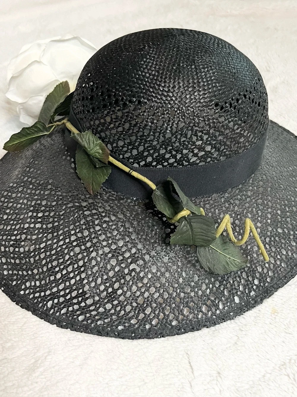 Vintage Oscar de la Renta Black Structured Straw Hat with White Rose Fascinator